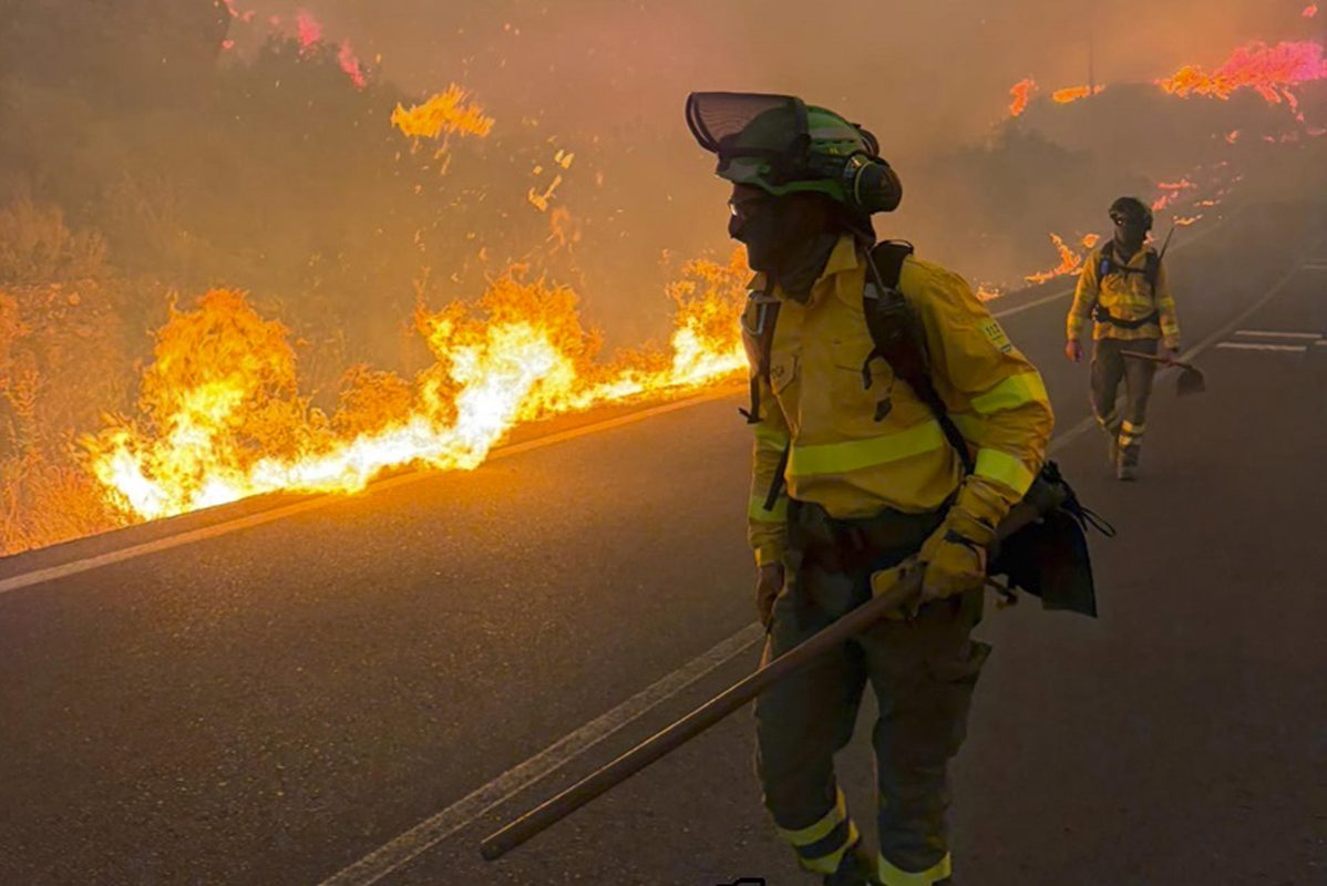 12 muertos y 8 heridos en un incendio en el sur de España, el más grave hasta la fecha
