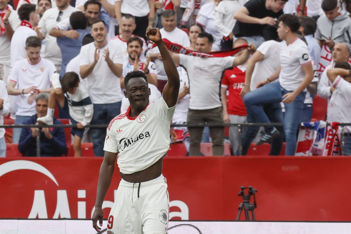 El Sevilla y el Venezia acuerdan el traspaso de Akor Adams por 16,8 millones más variables