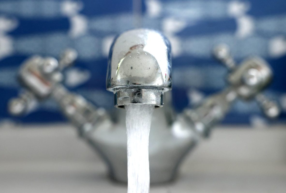 La AAA anuncia trabajos de mantenimiento en varias regiones que provocarán cortes de agua