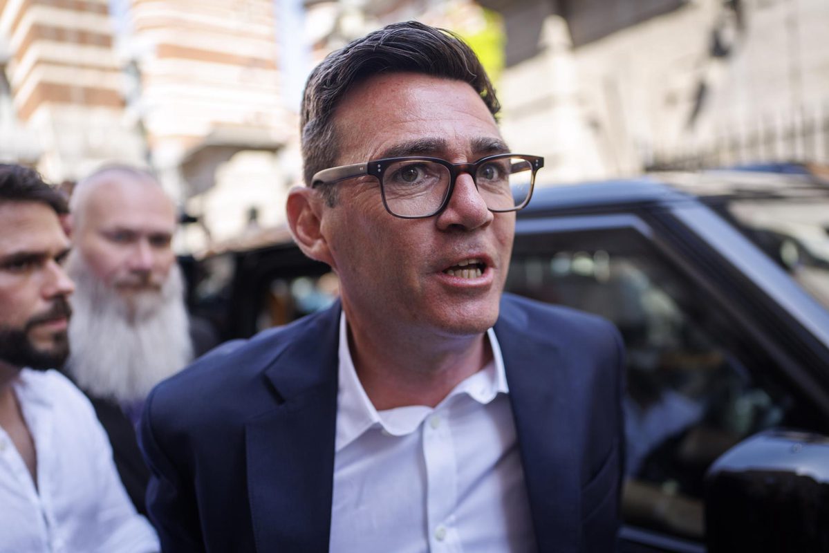 Burnham supera el apoyo necesario para ser líder laborista y primer ministro británico