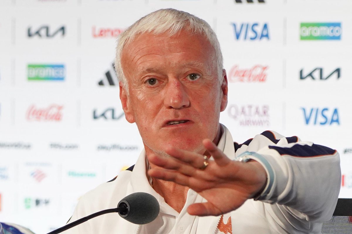Deschamps: «Confirmo que España es la favorita»