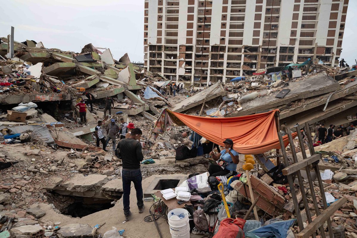Aumentan a 4.734 los muertos por los terremotos de hace casi tres semanas en Venezuela