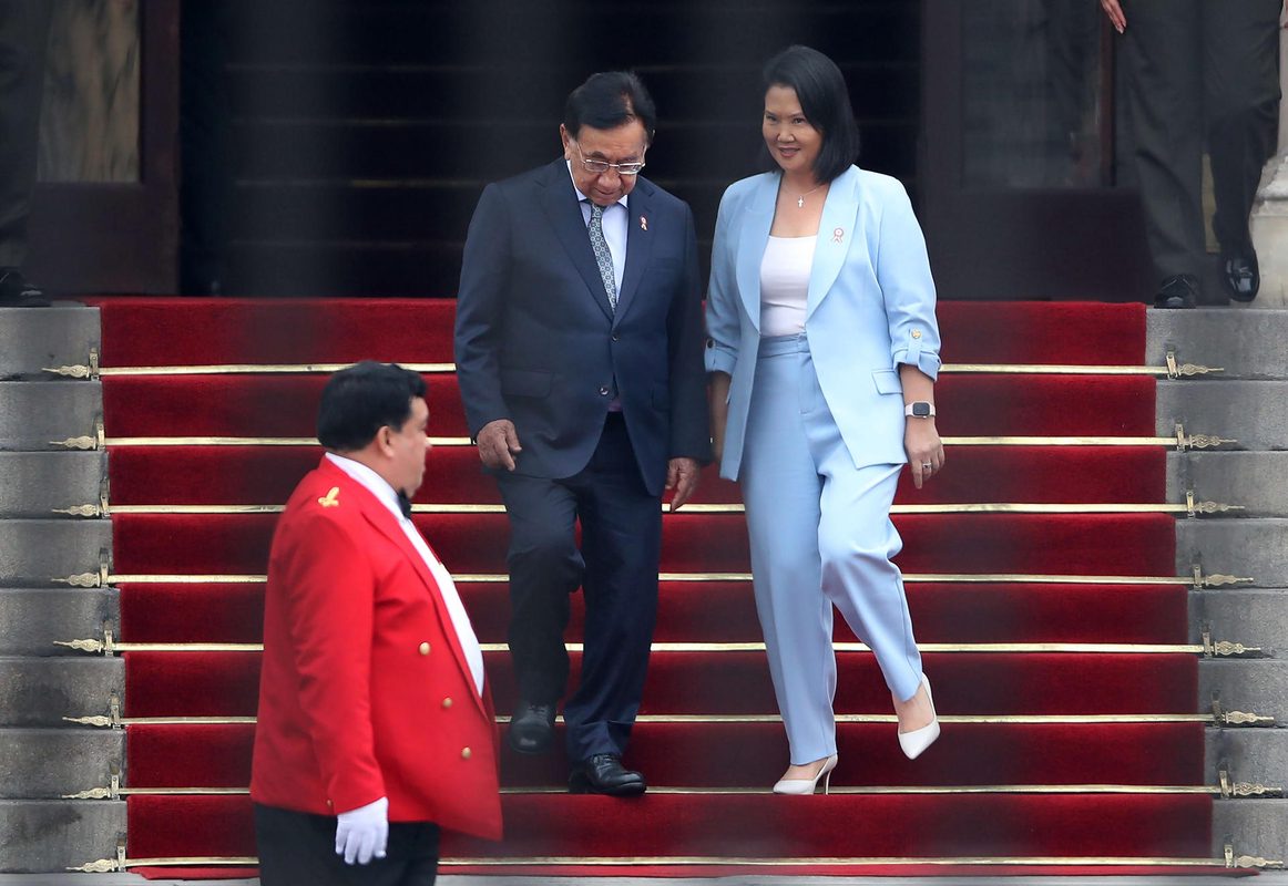 Keiko Fujimori admite que hay «muchas expectativas» sobre el gobierno que asumirá en Perú