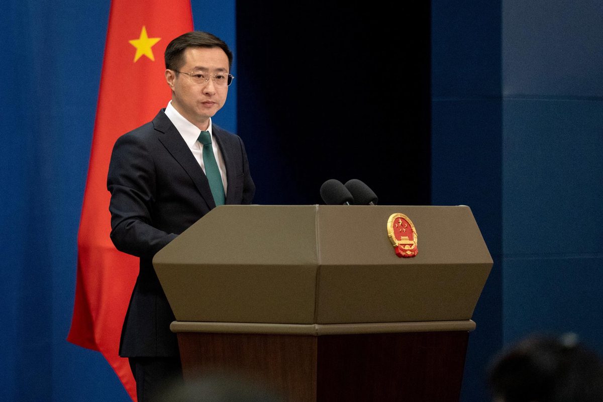 China califica de «completa falsedad» las acusaciones de interferencia electoral en EE.UU.