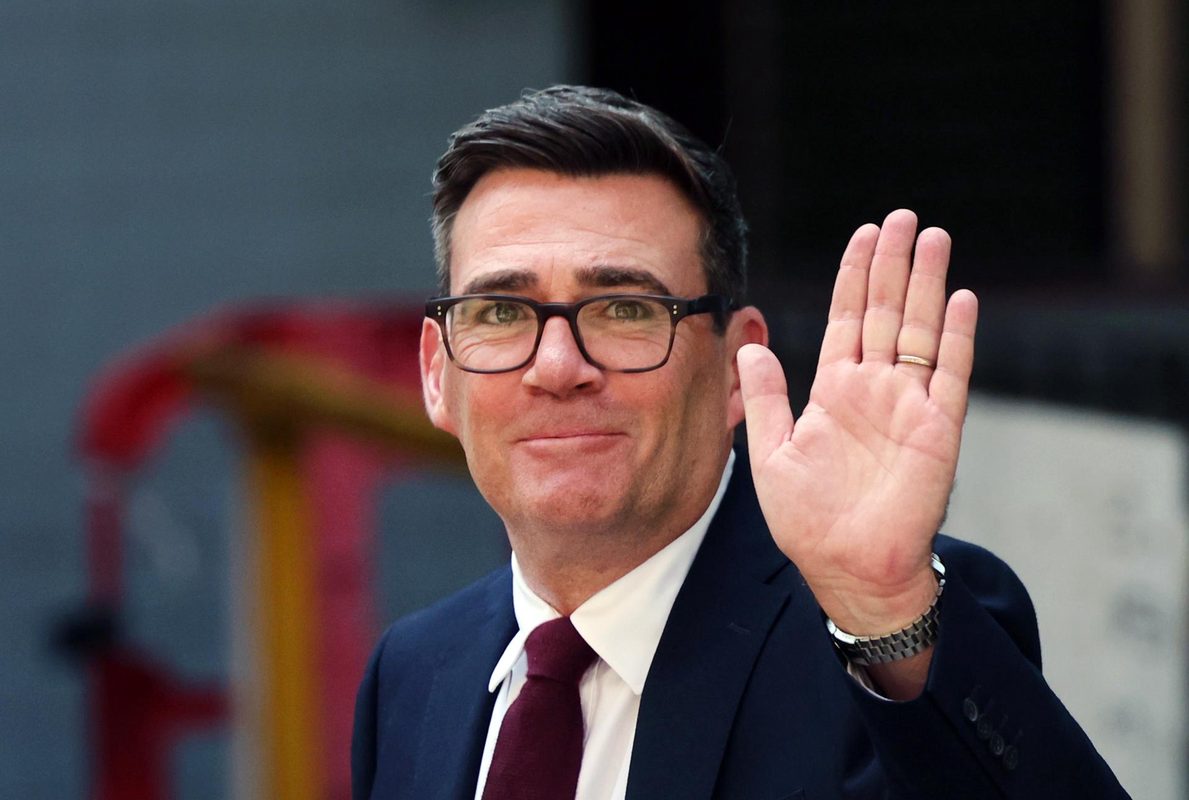 Andy Burnham asumirá mañana la jefatura de Gobierno británico