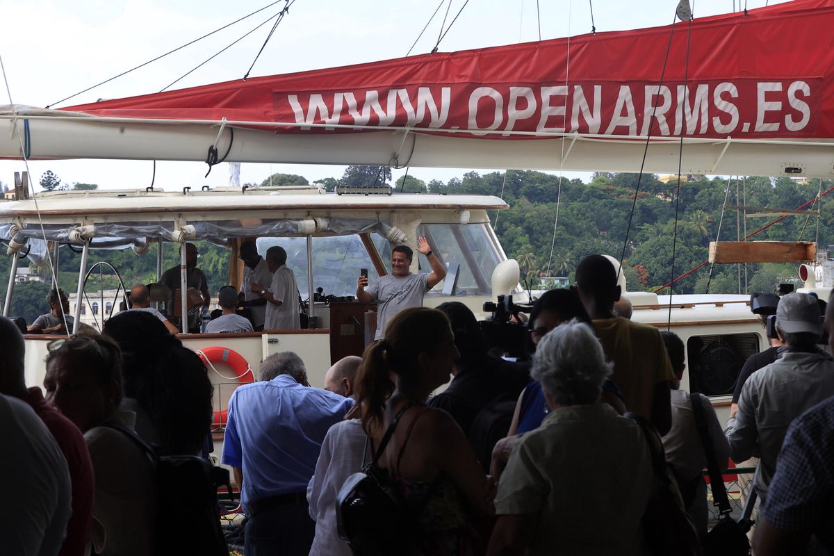 La ONG Open Arms llega a Cuba con un donativo para un hospital infantil en La Habana