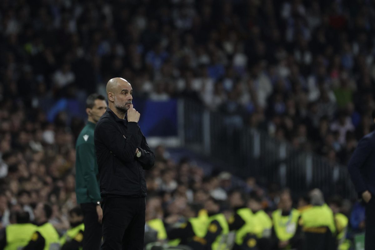 El responsable del deporte italiano pide un técnico nacional frente a la opción Guardiola