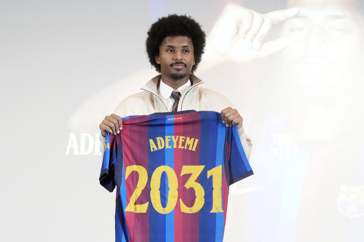 Adeyemi cita a Messi como referente azulgrana: «Es el mejor jugador que ha existido»