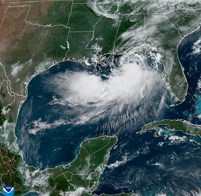 La tormenta tropical Bertha vuelve a tocar tierra en Texas y se disipará pronto