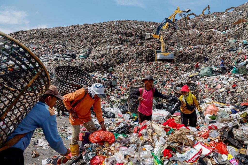 El cierre del mayor vertedero del Sudeste Asiático deja en riesgo a miles de personas