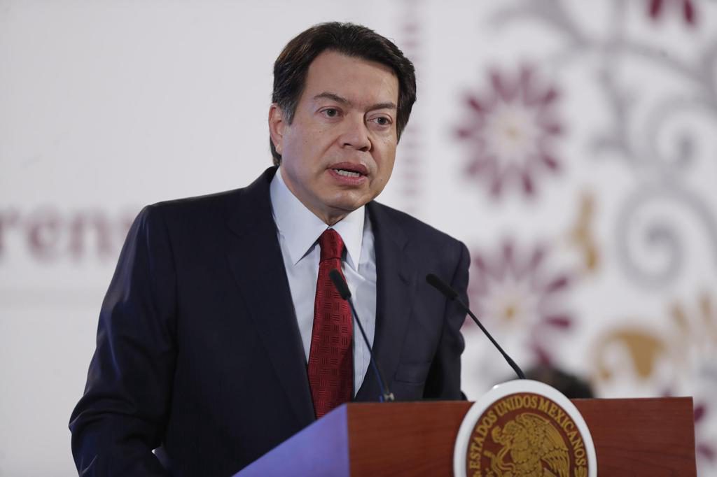 México investigará las escuelas militarizadas ilegales tras la muerte de joven de 13 años