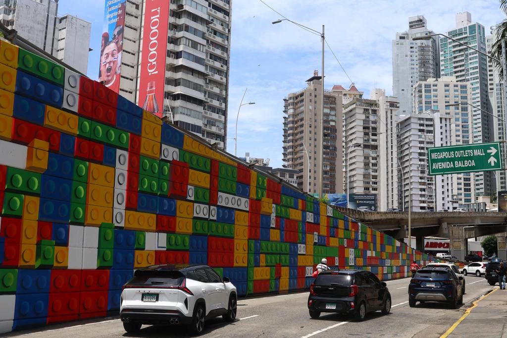Panamá congela el trámite de créditos fiscales sospechosos tras detectar red de corrupción