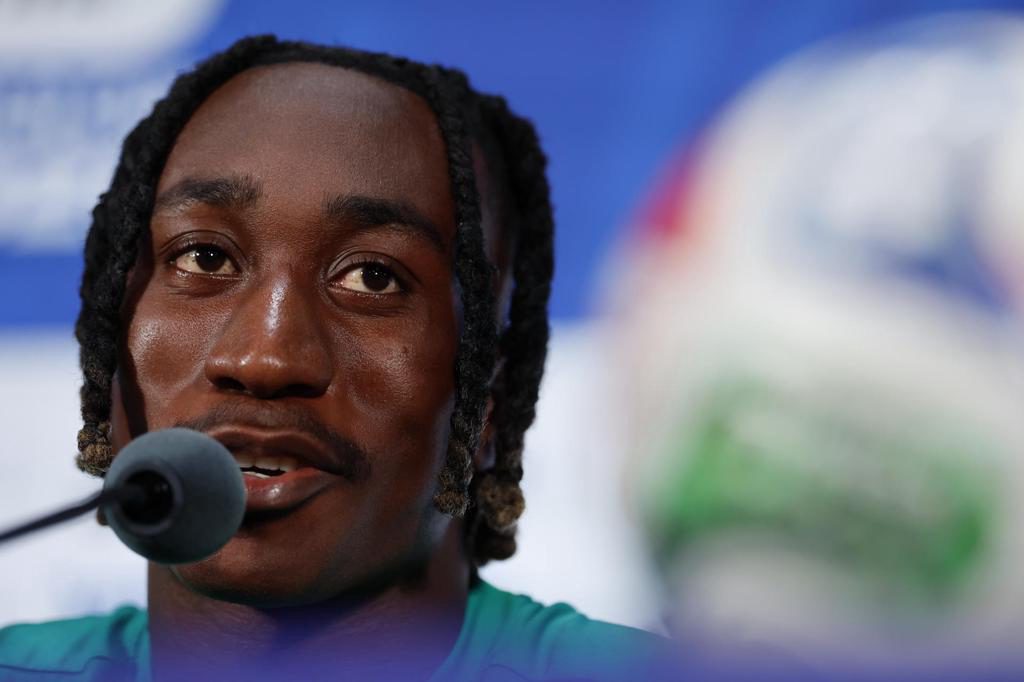 Diomande vuelve a la disciplina del Leipzig después de sus vacaciones tras el Mundial