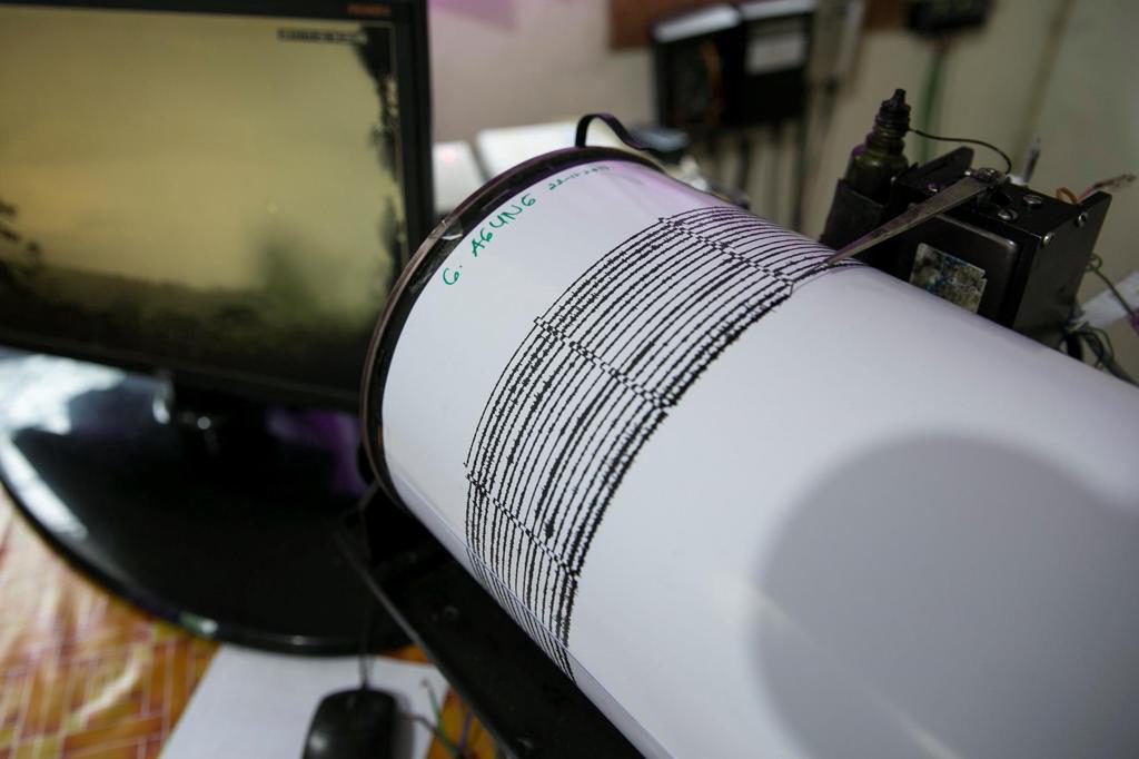 Dos terremotos de magnitud 5,7 y 5,8 sacuden la provincia occidental china de Qinghai