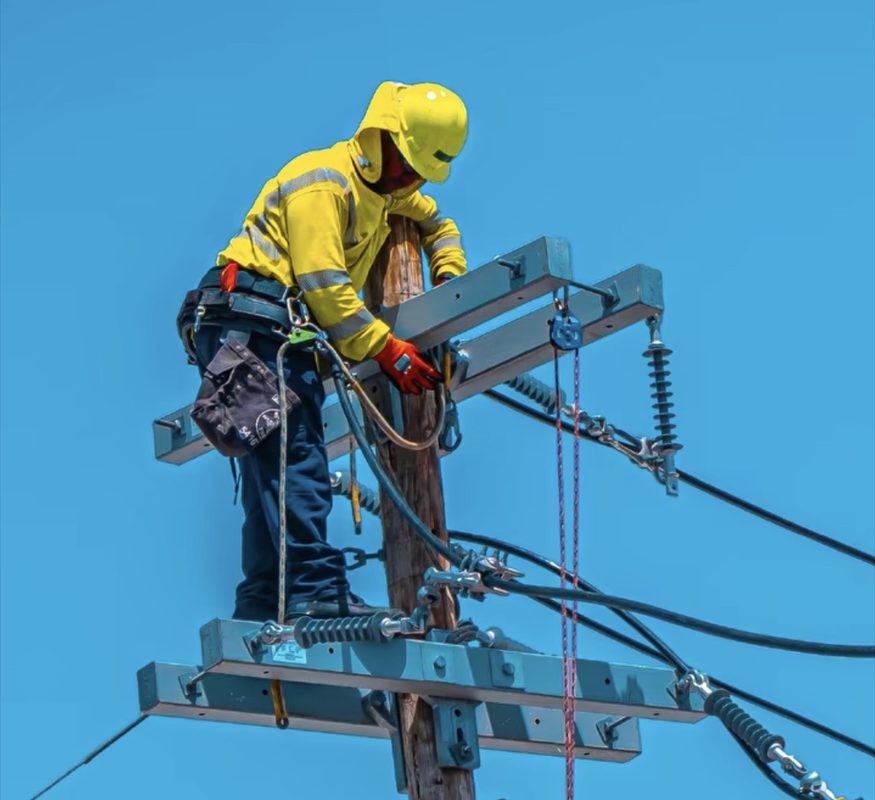 A causa de una «baja frecuencia» más de 300 mil abonados están sin luz