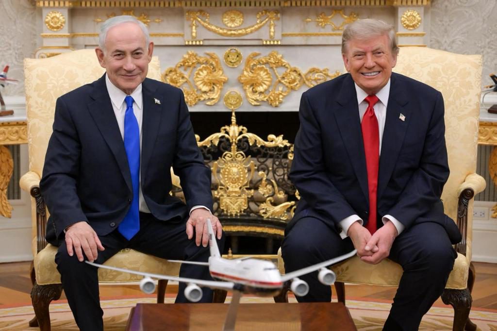 Trump califica de «muy buena» su reunión con Netanyahu y congresistas de EE.UU.