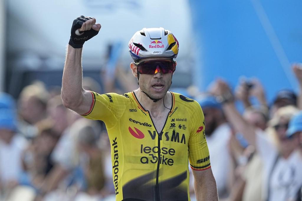 Van Aert no deja lugar a la sorpresa y empieza liderando la Vuelta a Dinamarca