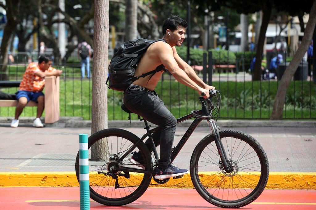Perú atraviesa una alerta extrema por las altas temperaturas en pleno invierno