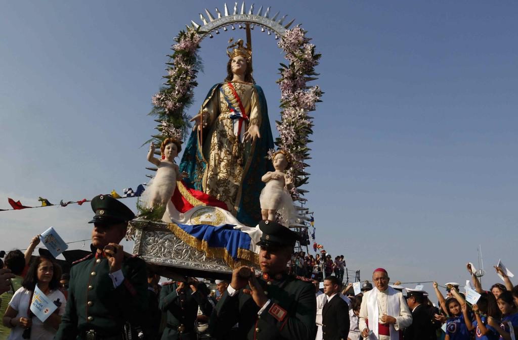La Iglesia paraguaya celebrará con una procesión en el río la Asunción de la Virgen María