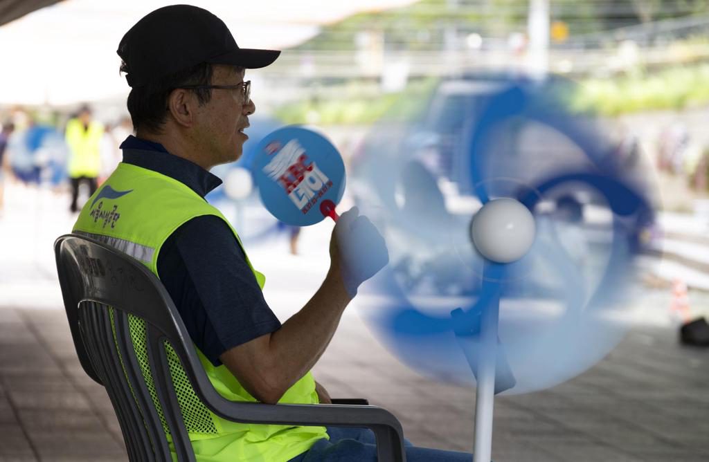 La ola de calor en Corea del Sur causa 16 fallecidos y eleva al máximo la alerta en Seúl
