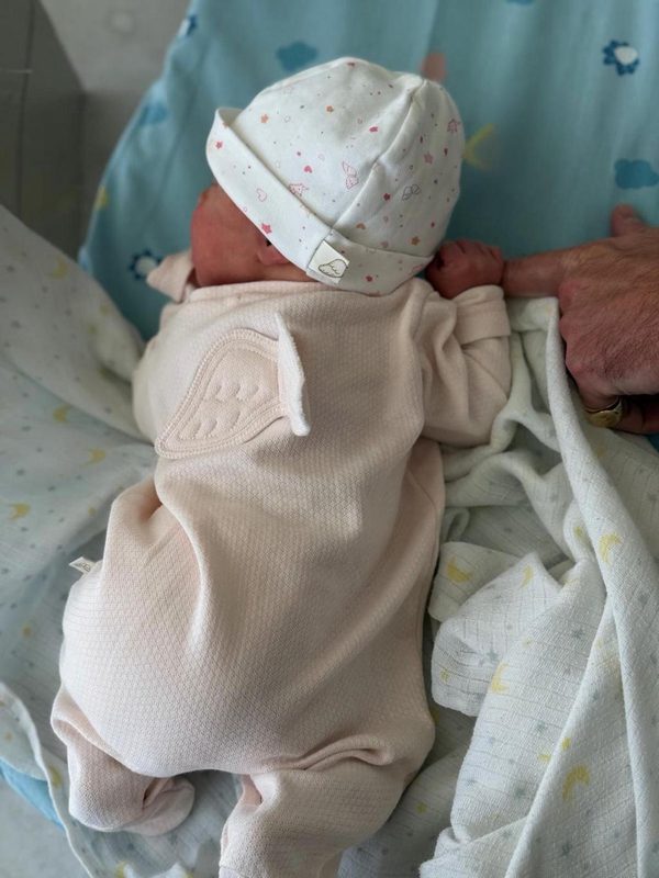 La princesa Eugenia, hija del expríncipe británico Andrés, da a luz a una niña en Portugal