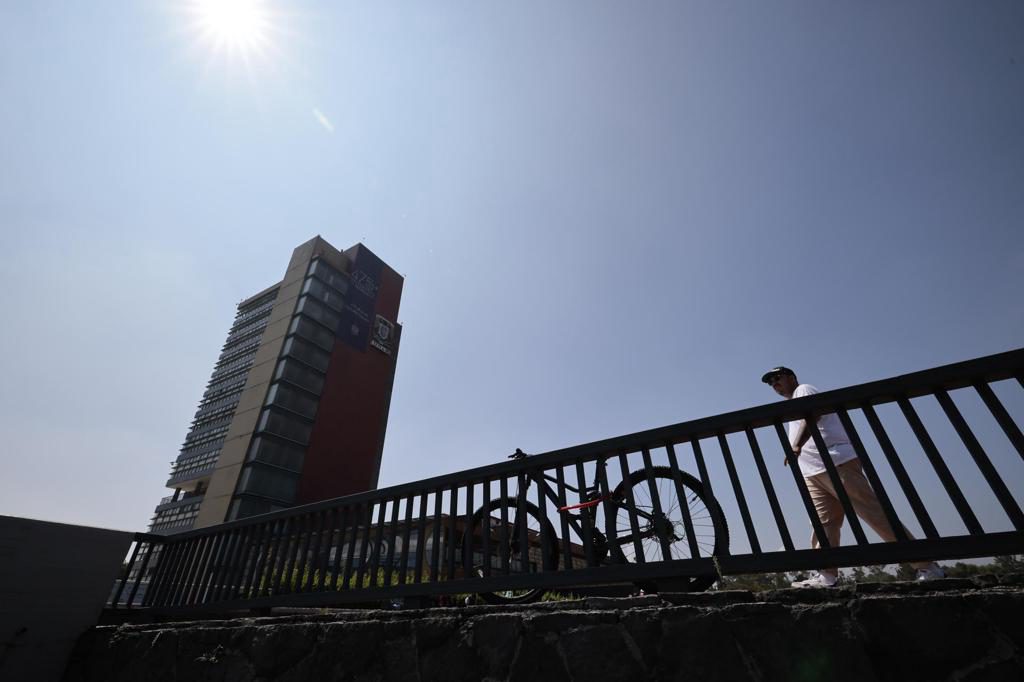La UNAM de México revela puntajes mínimos para repetir examen tras la crisis por uso de IA