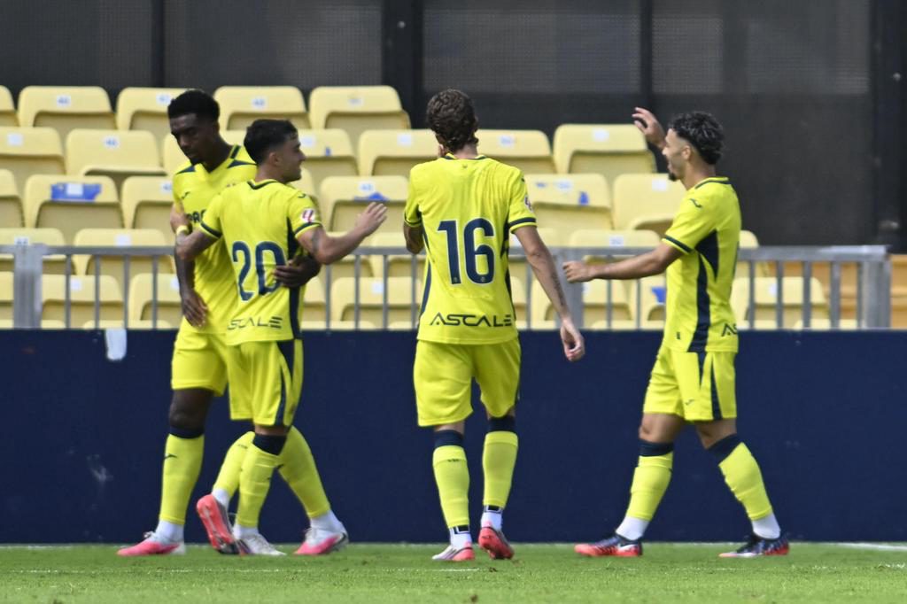 1-0. Costa da la victoria a Villarreal ante Levante en amistoso del retorno de Juan Foyth