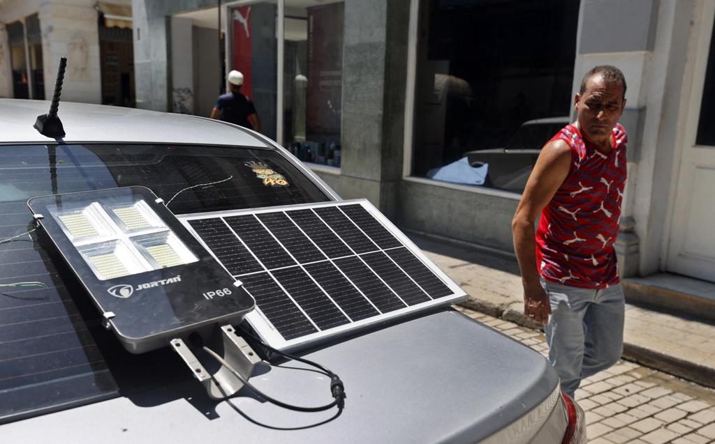 Cuba aprueba nuevas normas para el uso de las energías renovables en medio de la crisis