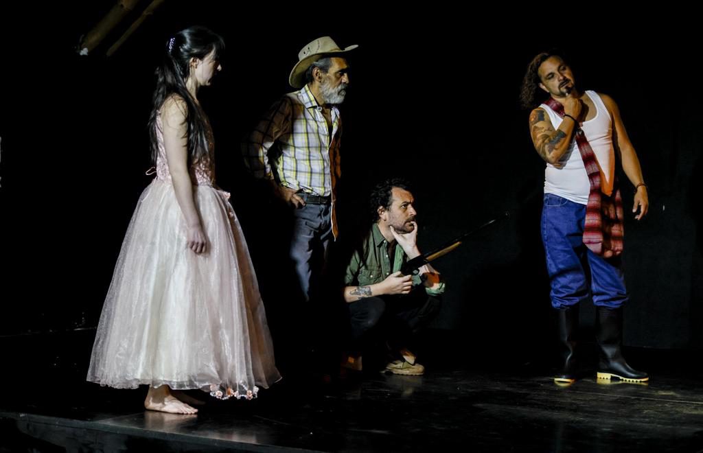 Una obra de teatro en Ecuador le quita la máscara al infierno de la violencia machista