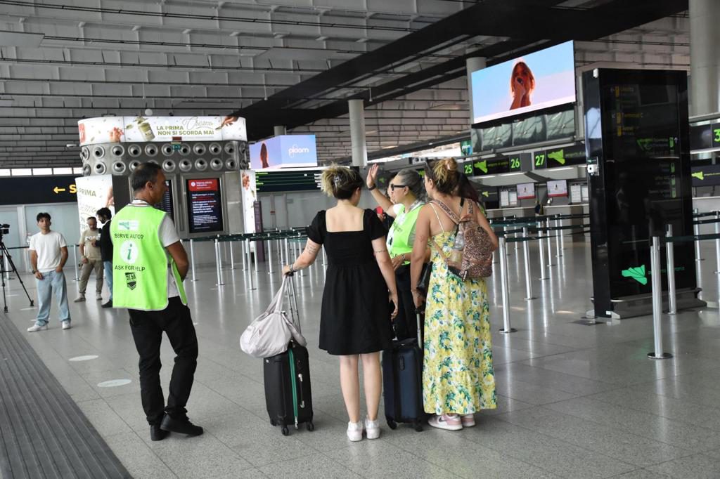 El aeropuerto de Catania limita la llegada de vuelos por una nueva actividad eruptiva del Etna