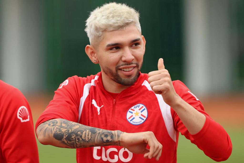 El paraguayo Enciso llega al Ipswich por 30 millones de euros