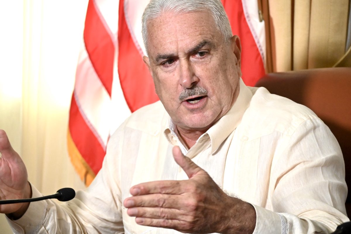 Rivera Schatz exige conocer gestiones de Francisco Domenech e Itza García mientras eran investigados