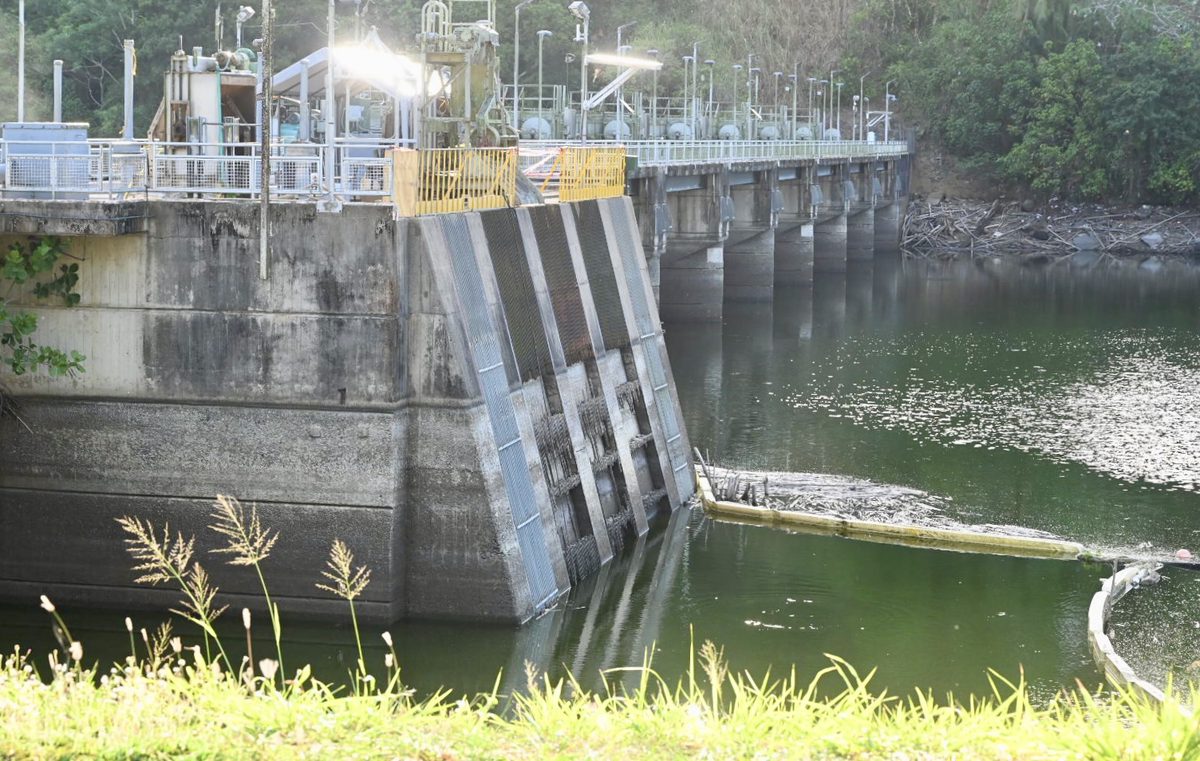 Niveles de los embalses continúan reflejando un descenso generalizado