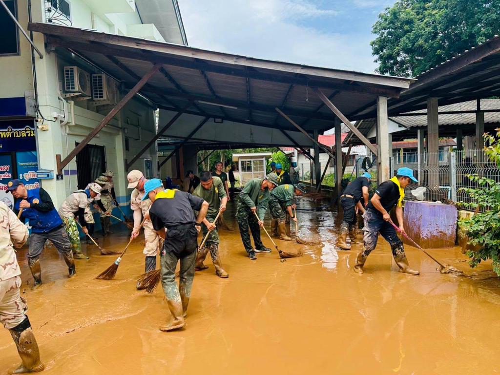 Dos muertos y más de 30.000 afectados por inundaciones en Tailandia