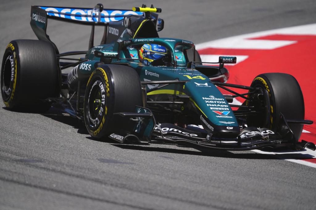 Alonso (Aston Martin) y Sainz (Williams) arrancarán la esprint desde el ‘pit lane’