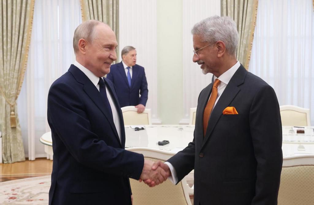 Putin habla con ministro Exteriores indio de energía, cooperación nuclear y fertilizantes