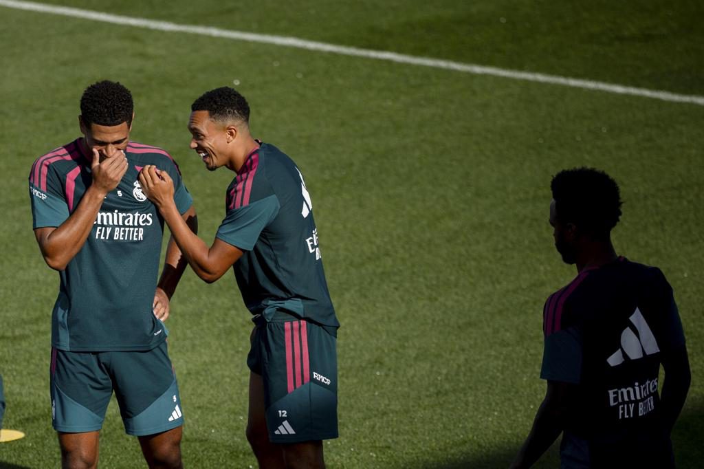Sin Tchouaméni y con el ruido de la Fórmula 3 en Madring en entrenamiento del Real Madrid