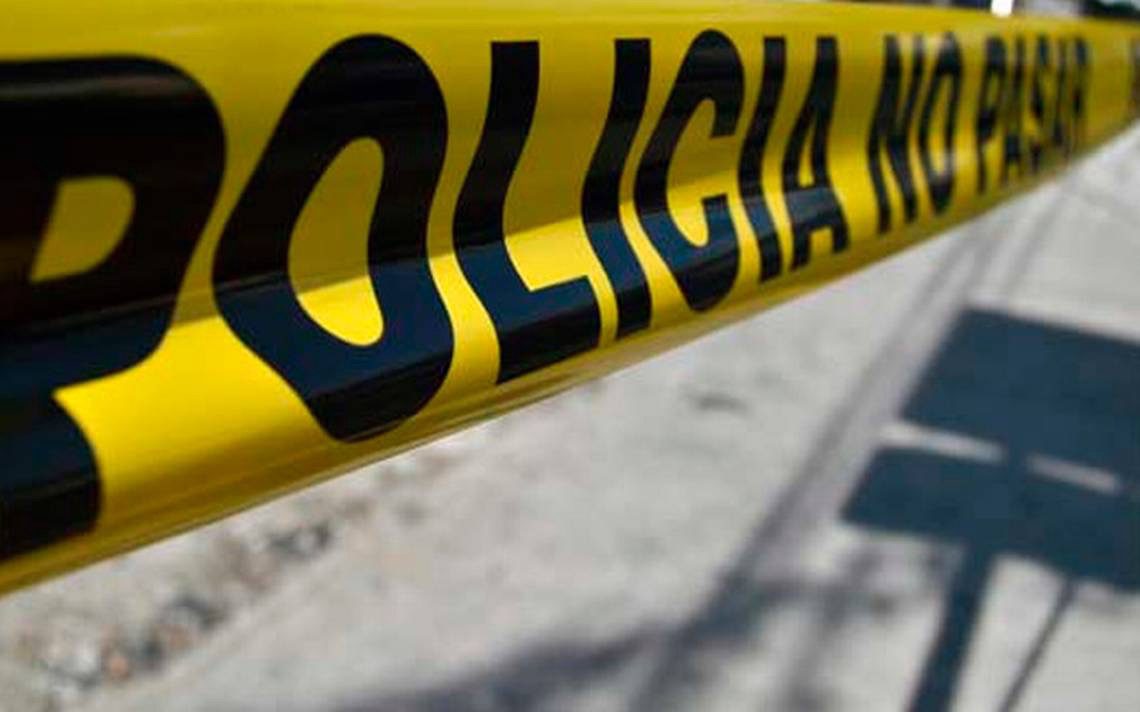 Camión se vuelca en la PR-52 y muere su conductor en Caguas