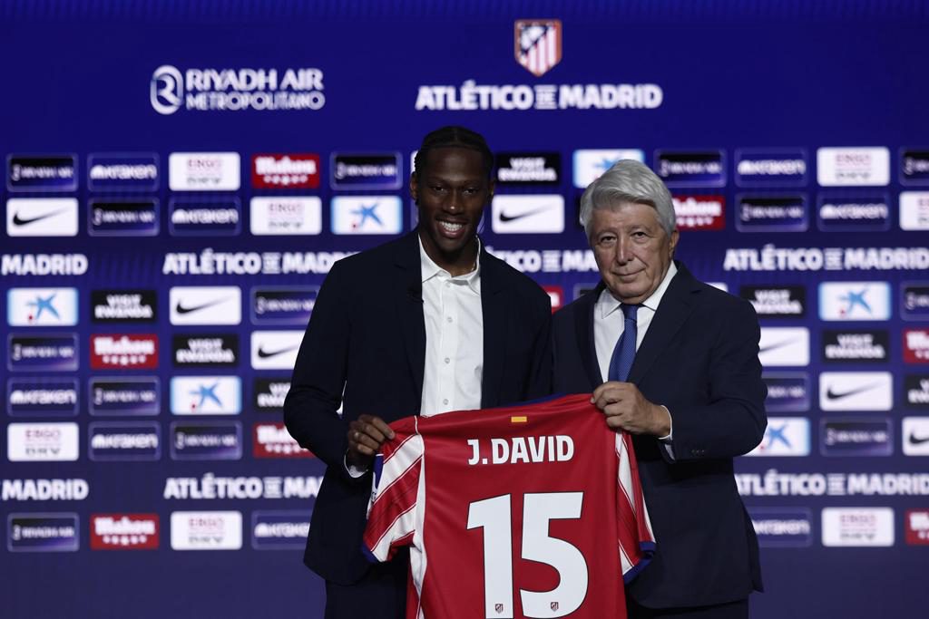 Cerezo: “Estamos muy satisfechos de la plantilla que hemos confeccionado”