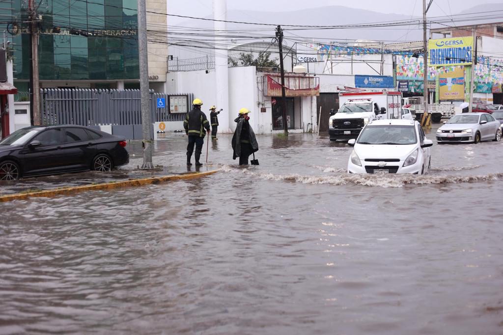 Tormenta tropical Marie gana fuerza en Pacífico mexicano y podría convertirse en huracán