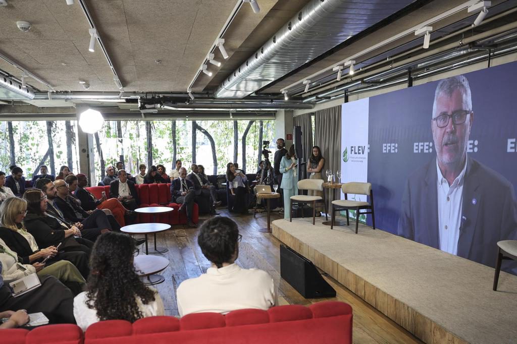 Miguel Ángel Oliver urge a convertir «compromisos» climáticos en «soluciones concretas»