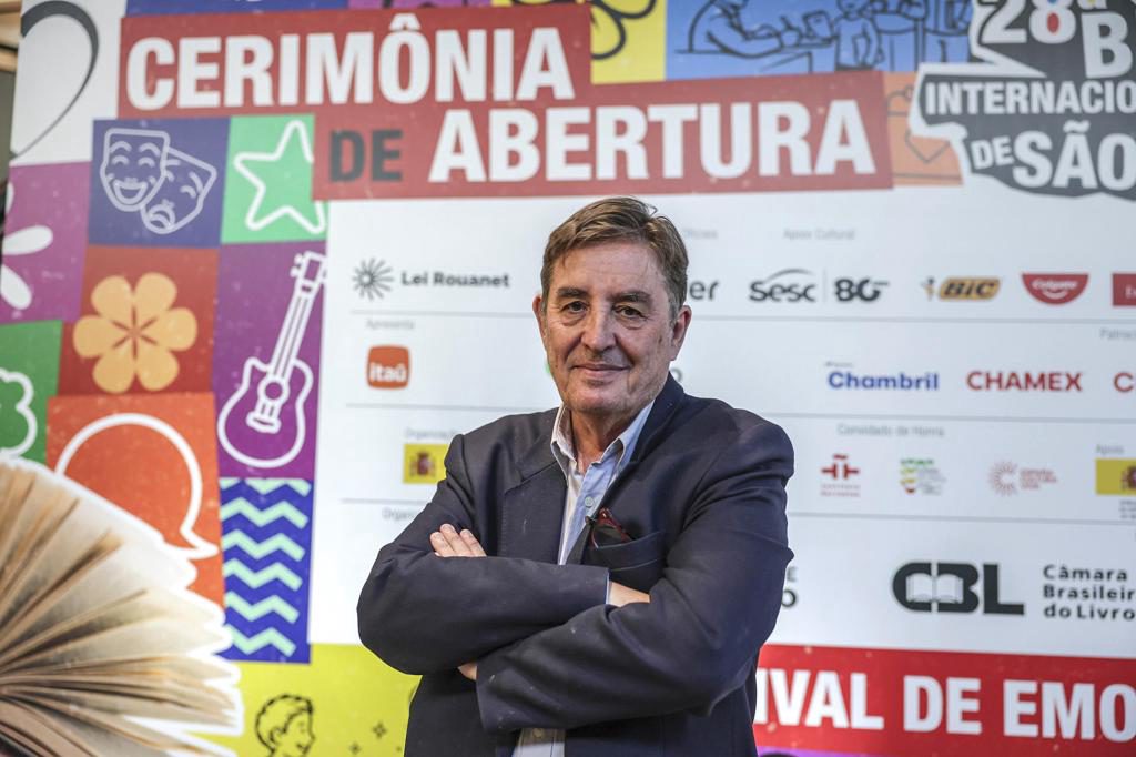El director del Instituto Cervantes defiende la pujanza del español en Brasil