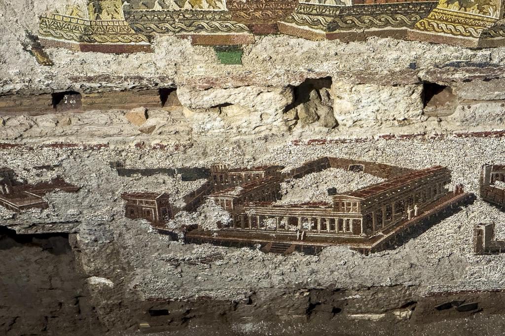 La Roma imperial y su esplendor cultural resurgen bajo las Termas de Trajano