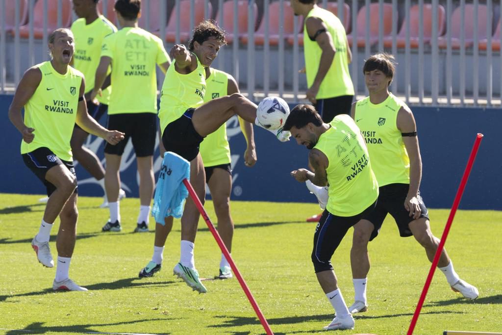 Simeone: “Los hechos y el trabajo de Giuliano hablan por sí solos”