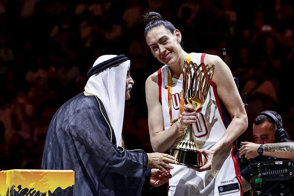 Breanna Stewart, MVP de la Copa del Mundo de Berlín