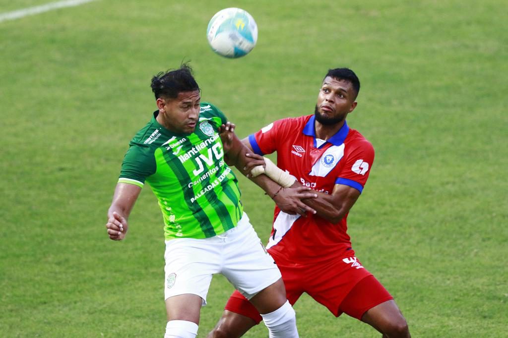 El Marathón le gana el clásico al Olimpia y es nuevo líder en Honduras