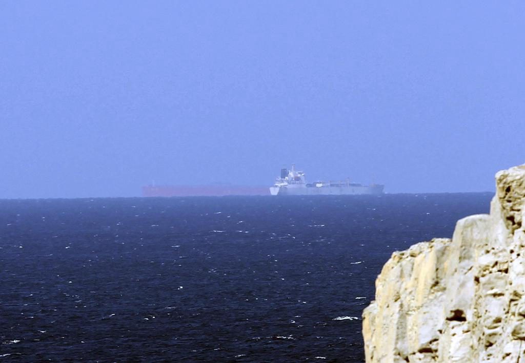Irán dice que Arabia Saudí pidió aplazar la reunión sobre Ormuz con los países árabes