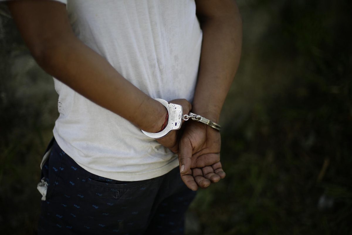Ejecutan operativo federal y estatal en negocio de «hookahs» en Villa Palmeras