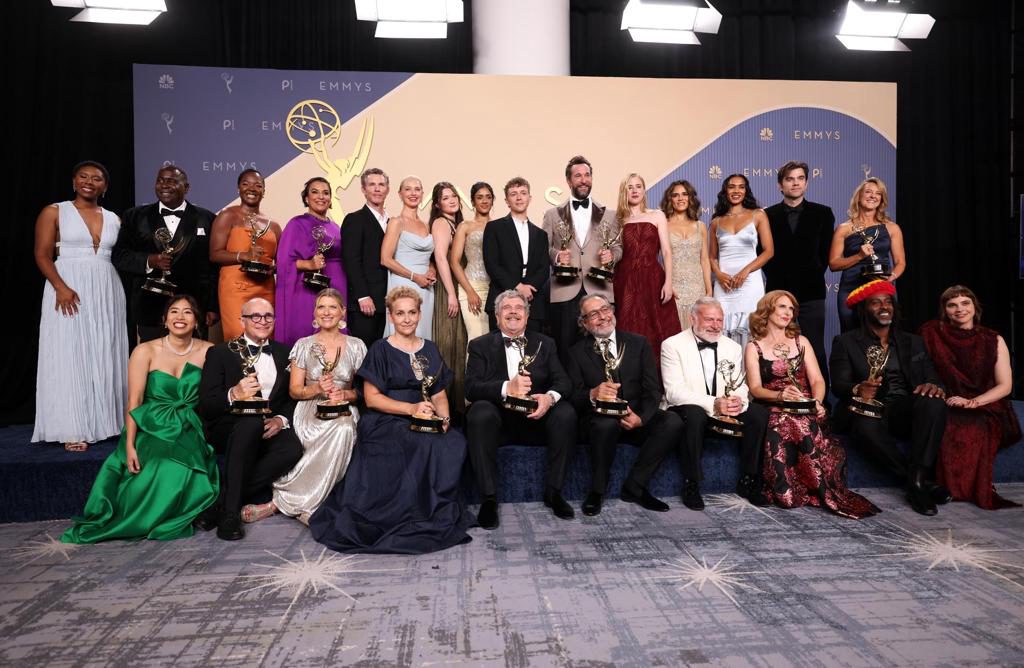 ‘The Pitt’ se alza con el Emmy a mejor serie de drama por segundo año consecutivo