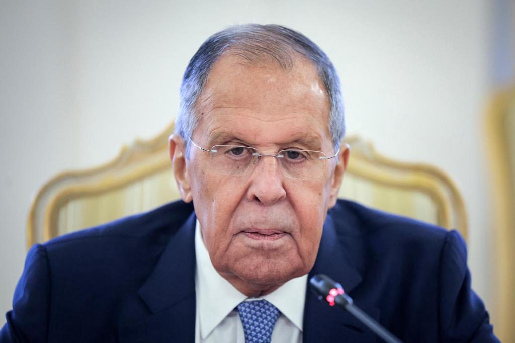 Lavrov denuncia intentos de injerencia de Occidente en las elecciones parlamentarias rusas